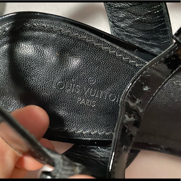 Louis Vuitton sandals - Picture 4 of 5